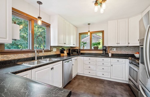 McCandless Township House | North Park Retreat 15min-Pittsburgh Smart Home
