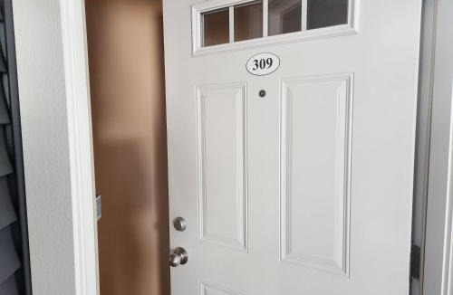 Traverse City House | North Shore Inn TC 309