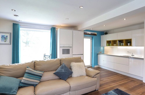 Greenhaugh Cottage | North Star Apartment - UK3446