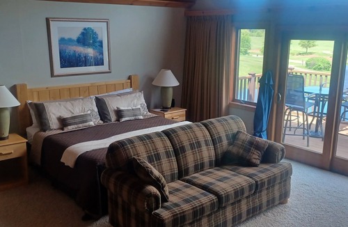 Arkdale Condo | Northern Bay 4 Bdrm 3 Ba 2 Floor Condo On The Lake