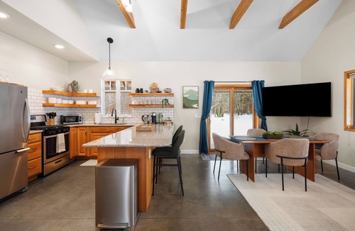 Lake Ann House | Northern Escape - Hot Tub, Sauna, Cold Plunge