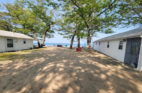 Oscoda Resort | Northern Lights Beach Resort