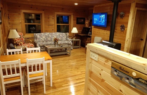 Popple Cabin | Northern remote cabin getaway!