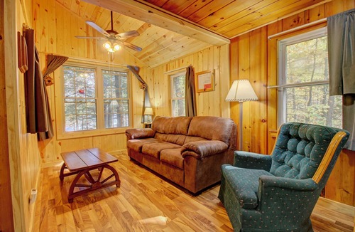Lac du Flambeau Cabin | Northern Wisconsin Summer/Fall Family Cabin! Very Quiet! Pet Friendly!