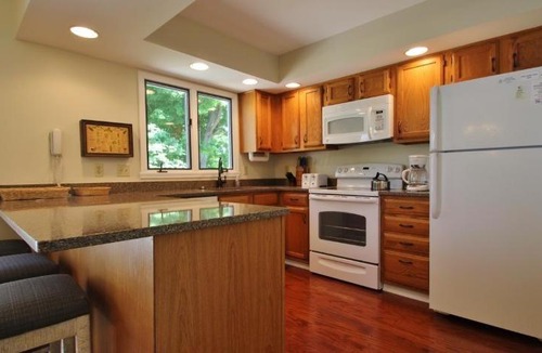 Chautauqua House | NorthShore E4 condo