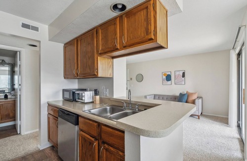 Columbus Apartment | Northwoods Apt 3C i 1 Bed 1Bath