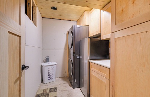 Stone Lake Cottage | Northwoods Escape: Relaxing Retreat w/Deck