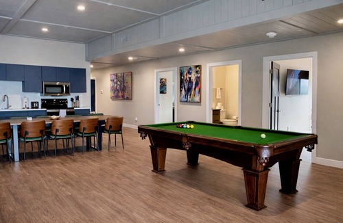 East Market District House | NuLu Skyline 5BR Penthouse and Rooftop Spa