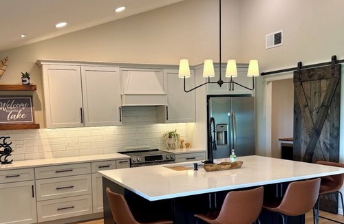 Bronston Condo | Oasis at the Lake with Stunning View of Lake Cumberland, Woodson Bend Resort.