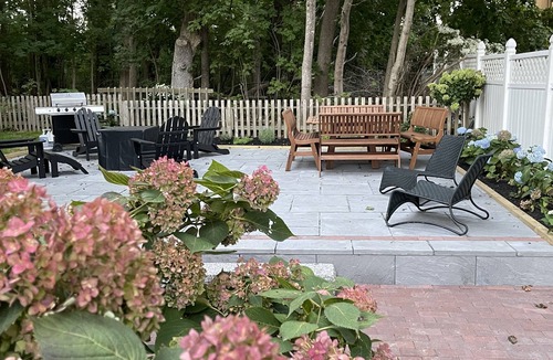 Oak Bluffs Cottage | OB Cozy-Cottage-Glam off Circuit with Great Outdoor living