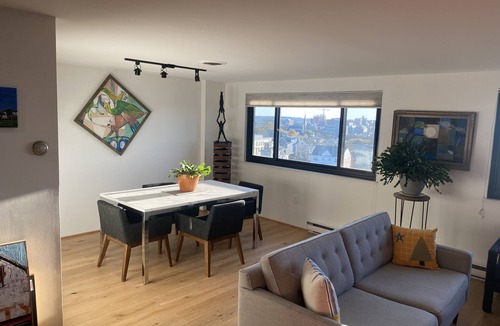 East End Condo | Ocean/city view penthouse Luxury 3 level with bright floorplan and killer view