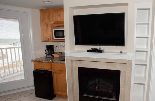 Bass River Resort | Ocean Club on Smugglers Beach - April 11-18 vacation week on Cape Cod