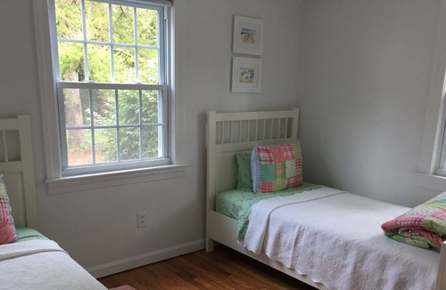 Brewster Cottage | Ocean Dreams Cottage on Paines' Creek
