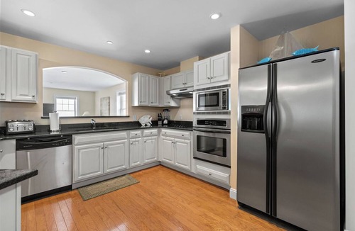 Old Orchard Beach Apartment | Ocean Front Condo With Private Balcony! Amazing Views!