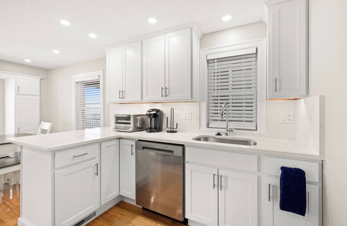 Salisbury Beach House | Ocean Front On The Sand Of Salisbury Beach!