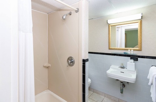 Eastham Hotel | Ocean Park Inn