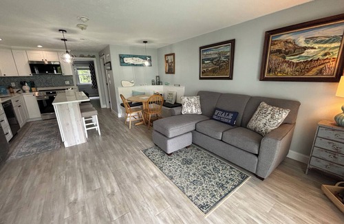 Ogunquit Condo | Ocean Towers Condo #111 with access to a Pool!
