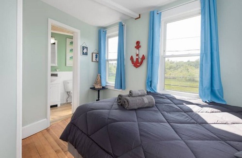 Ocean Park Condo | OCEAN VIEW | RENOVATED 3BD | ONE BLOCK FROM OCEAN