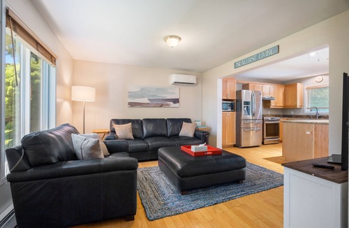Rye House | Ocean View Retreat | Dog-Friendly | Steps to Ocean