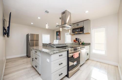 Fall River Apartment | Ocean Views Room in waterfront District Fall River
