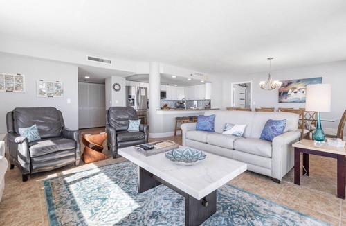 Ormond-by-the-Sea Condo | Oceanfront 3BR-3BA-No-Drive Beach-Private Balcony-Sleeps 8-3rd Floor VanLee306