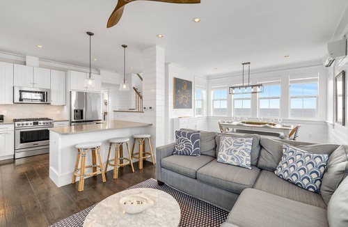Dennis Port Condo | Oceanfront free standing condo in the gated community of Heritage Sands!