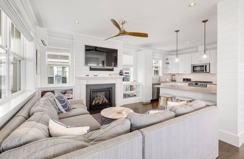 Dennis Port Condo | Oceanfront free standing condo in the gated community of Heritage Sands!