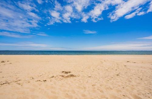 Ocean Park House | Oceanfront Home Beach Access Deck & Ping Pong