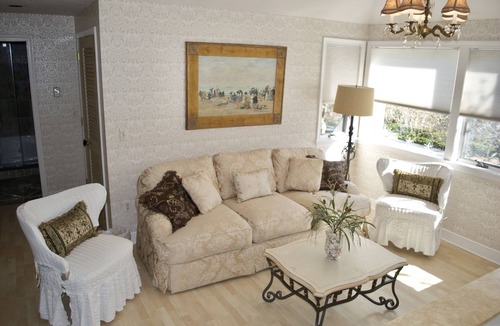 Chatham House | Oceanfront Luxury Home