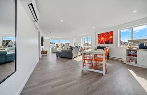 Ocean Park Apartment | Oceanfront Paradise:4BR, Game Room, Skydeck Access