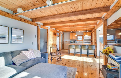 Bass Harbor Cottage | Oceanside Bass Harbor Home w/Peaceful Deck!