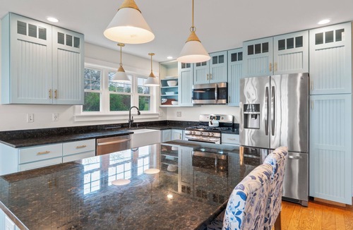 Mid-Coast and Islands House | Oceanside Oasis, New Listing, Steps from the Ocean, Perfect Bailey Isl Escape