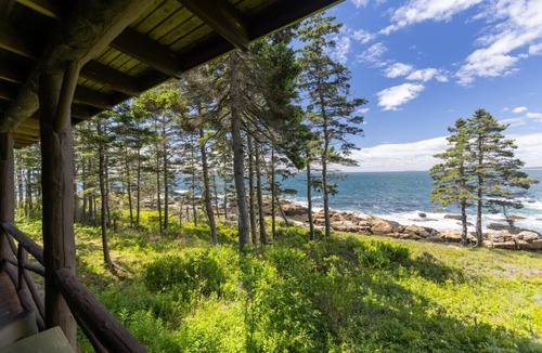 Newagen Cabin | Oceanview Cabin Retreat in Southport
