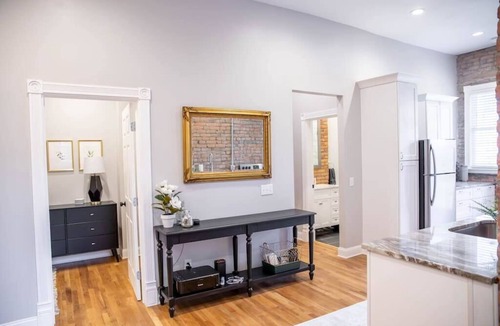 Victorian Village Apartment | Off Street Parking | 1st Fl. Access
