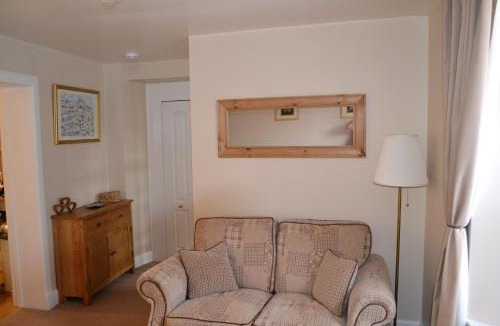 Jedburgh House | Old Bridge End
