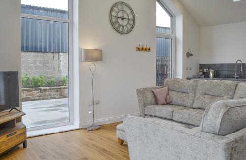 Wing House | Old Byre Cottage - Uk43377