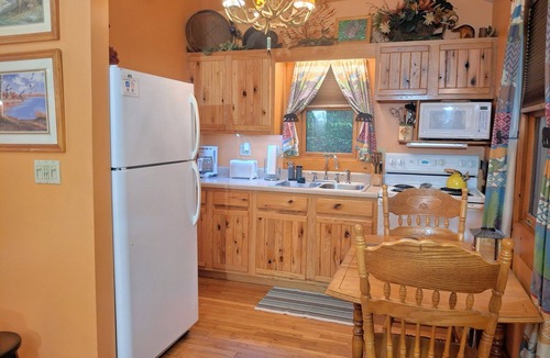 Logan Cabin | Old Man's Haven - Cabin 4