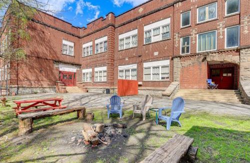 Wilcoe House | 'Old School ATV Retreat' On Warrior Trail, 8BR