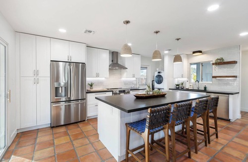 Scottsdale Estates Six House | Old Town Getaway Resort-Style Pool and Firepit Private Backyard