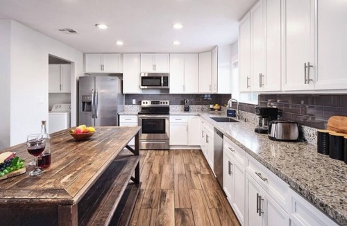Pointe Scottsdale House | Old Town Scottsdale Retreat: 5BD, 2BA with a Pool, BBQ Grill, & More