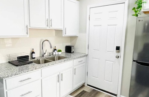 Cleveland Apartment | Olive and Sunshine CLE House