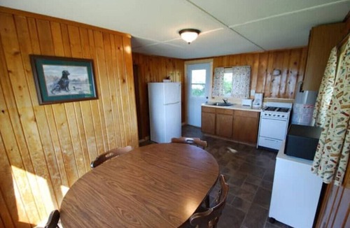 Orr Cabin | One Bedroom Lakeside Resort Cabin