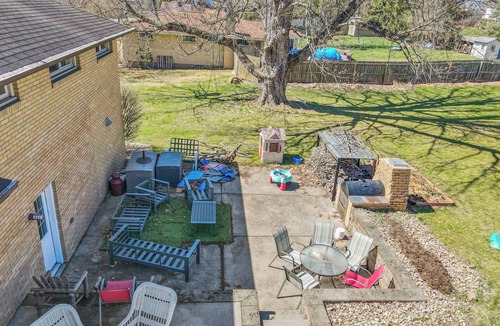 Plum House | One mile from the US Open with 3 en suites!