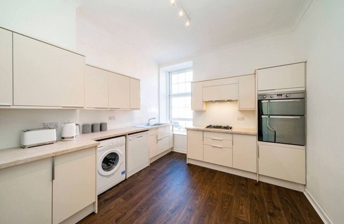 Arbroath Ski Chalet | One Shore - Harbourside Townhouse