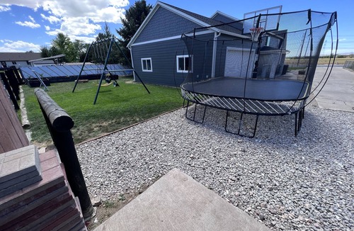 Clinton House | Only 5str in town! New Remodel! Basin, Lagoon, HAFB, SLC <30 min