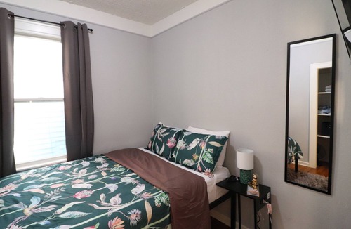 Hamtramck House | Only minutes from Downtown Detroit
