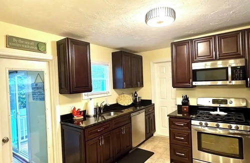 Buzzards Bay House | Onset Beach Getaway, Sandy Escape!