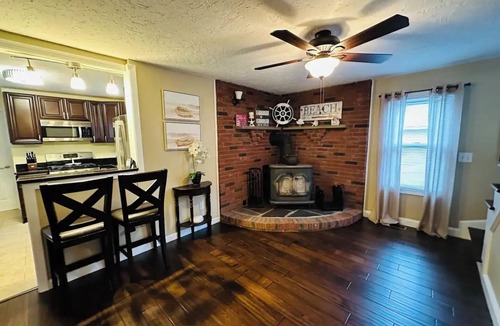 Buzzards Bay House | Onset Beach Getaway, Sandy Escape!