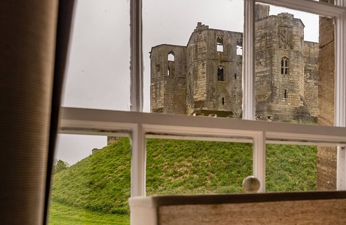 Warkworth House | Oriel House - Stunning property with breathtaking views of Warkworth Castle