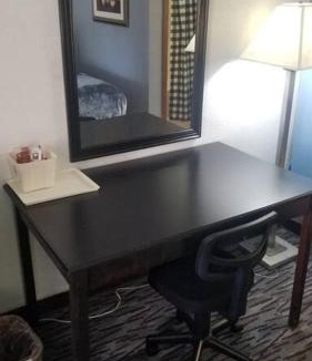 Stillwater Apartment | OSU 2 Queen Beds Hotel Room 230 Wi-Fi